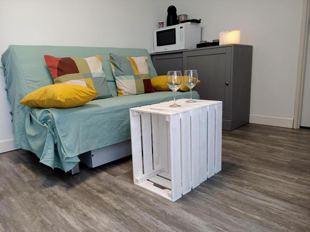 Studio De Jardin "Le Temps D Une Pause" Jusqu'A 4 Personnes En Face Du Beaujolais - Climatisation Et Borne Recharge Vehicule Electrique Montmerle-sur-Saone Екстериор снимка