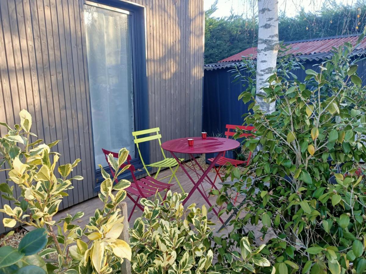 Studio De Jardin "Le Temps D Une Pause" Jusqu'A 4 Personnes En Face Du Beaujolais - Climatisation Et Borne Recharge Vehicule Electrique Montmerle-sur-Saone Екстериор снимка